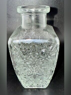 Vintage Clear Star Pattern Glass 6” Vase